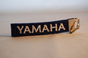 Preview: Schlüsselanhänger mit Wunschbestickung