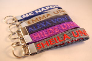 Schlüsselanhänger mit Wunschbestickung