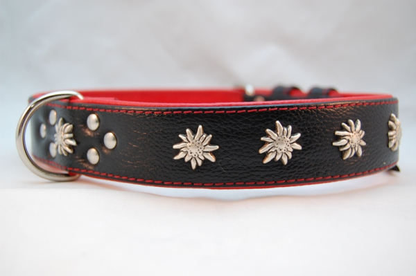 Lederhalsband nach eigenen Wünschen